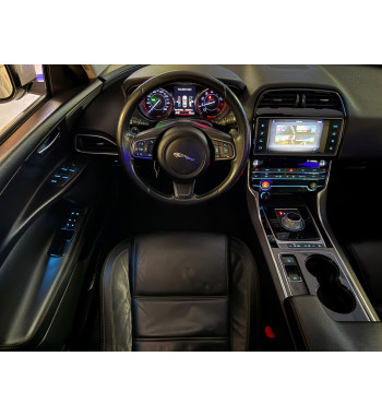 Jaguar XE 2016