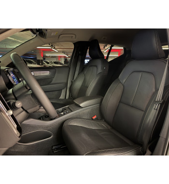 Volvo XC40 2023