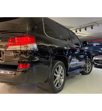 Lexus LX570 2015