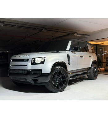 Land Rover Defender 2020