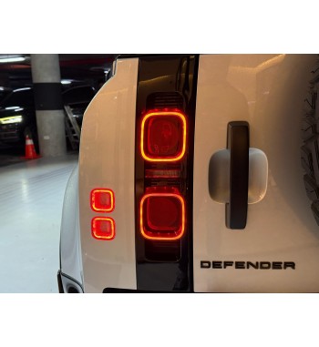 Land Rover Defender 2020