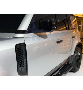 Land Rover Defender 2020