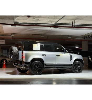 Land Rover Defender 2020