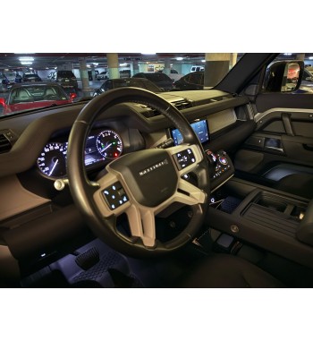 Land Rover Defender 2020