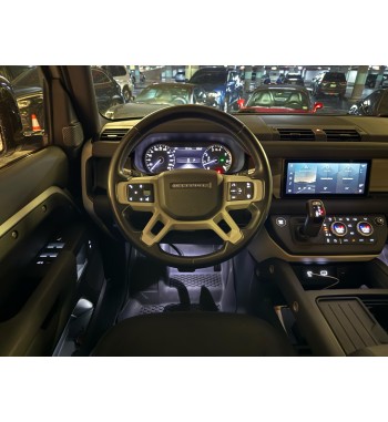 Land Rover Defender 2020