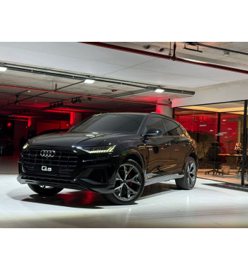 Audi Q8 55  2021