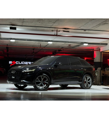Audi Q8 55  2021