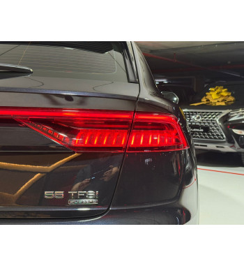 Audi Q8 55  2021