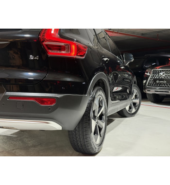 Volvo XC40 2023