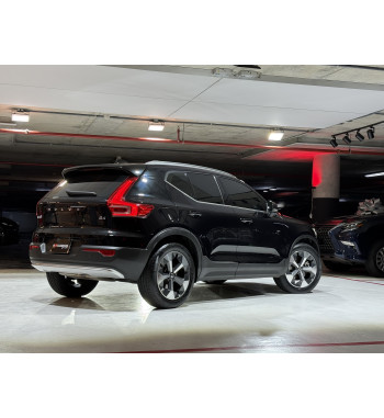 Volvo XC40 2023