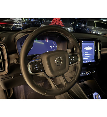 Volvo XC40 2023