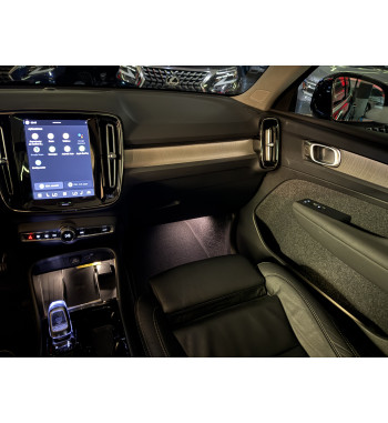 Volvo XC40 2023