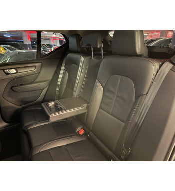 Volvo XC40 2023