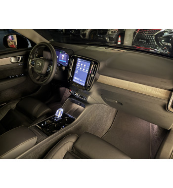 Volvo XC40 2023