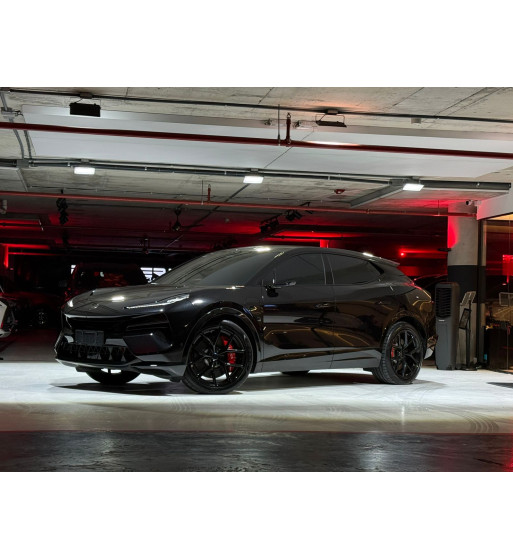 Lotus Eletre 2025
