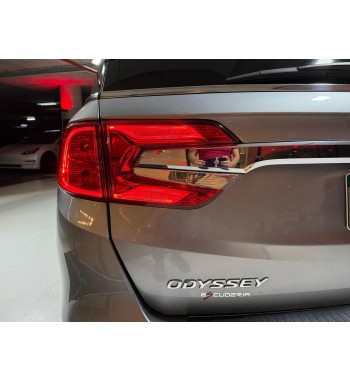 Honda Odyssey Elite 2018