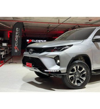 Toyota Fortuner SRV 2025