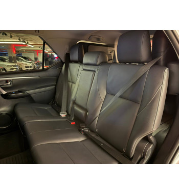 Toyota Fortuner SRV 2025