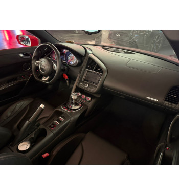 Audi R8 Spyder V8 2015