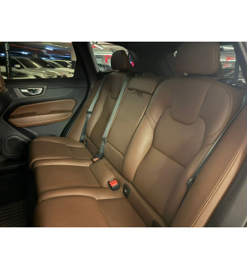 Volvo XC60 B5 Mild Hybrid 2024