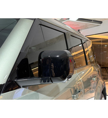 Land Rover Defender 110 2024