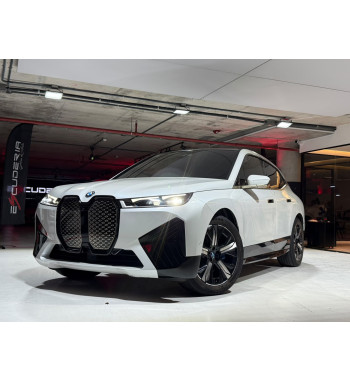 BMW iX xDrive40 2023