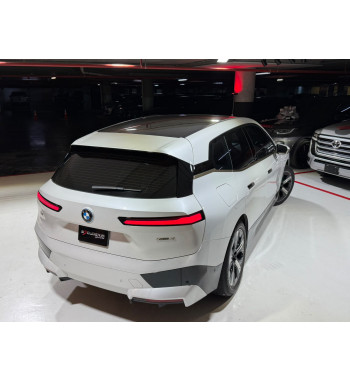 BMW iX xDrive40 2023