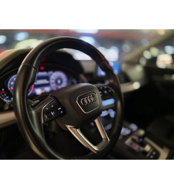 AUDI Q5 2018
