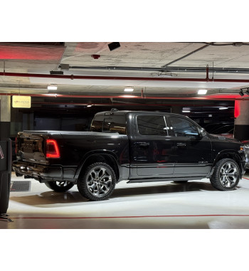 DODGE RAM 1500 LIMITED 4x4 2023
