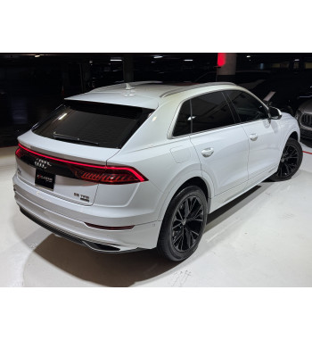 AUDI Q8 55 TFSI QUATTRO 2023