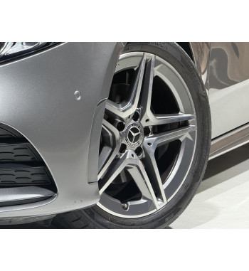 MERCEDES-BENZ A200 SEDÁN 2019