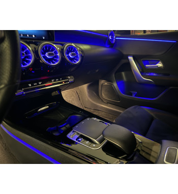 MERCEDES-BENZ A200 SEDÁN 2019