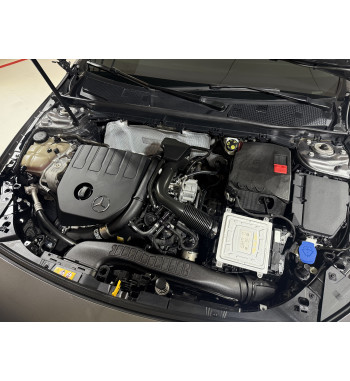 MERCEDES-BENZ A200 SEDÁN 2019