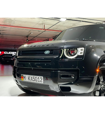 Land Rover Defender 2024