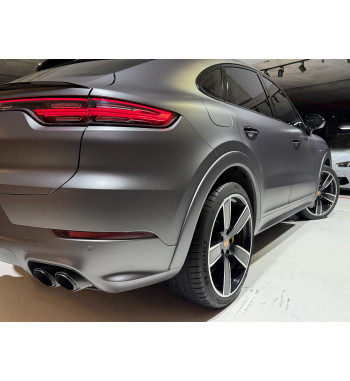 PORSCHE CAYENNE TURBO S E-HYBRID 2020