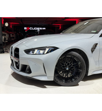 BMW M4 COMPETITION 2025