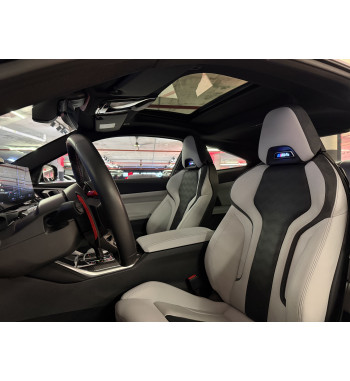 BMW M4 COMPETITION 2025