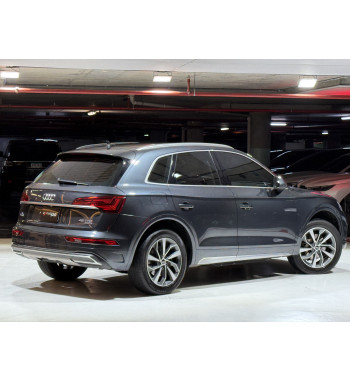 AUDI Q5 45 TFSI QUATTRO 2021