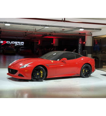 FERRARI CALIFORNIA T 2015