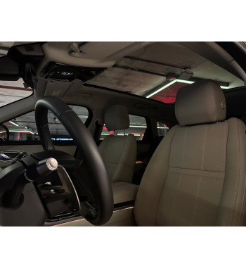 LAND ROVER RANGE ROVER VELAR 2023