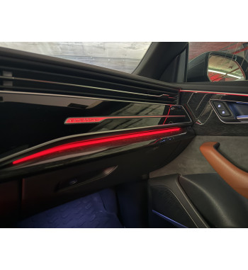 AUDI Q8 2021