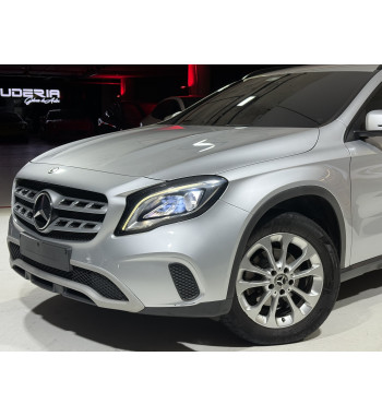 MERCEDES-BENZ GLA 180 2020