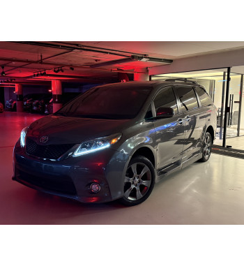 TOYOTA SIENNA SE 2016 ADAPTADA PARA SILLA DE RUEDAS