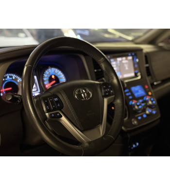 TOYOTA SIENNA SE 2016 ADAPTADA PARA SILLA DE RUEDAS