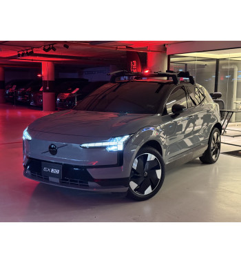 VOLVO EX30 2025