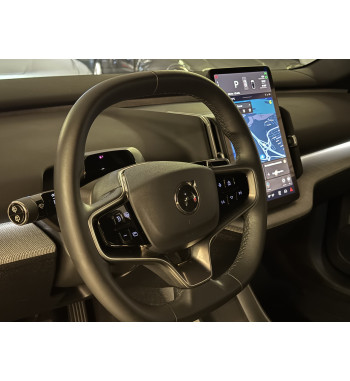 VOLVO EX30 2025