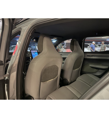 VOLVO EX30 2025