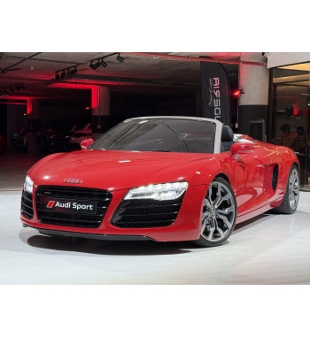Audi R8 Spyder V8 2015