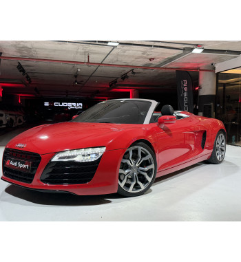 Audi R8 Spyder V8 2015