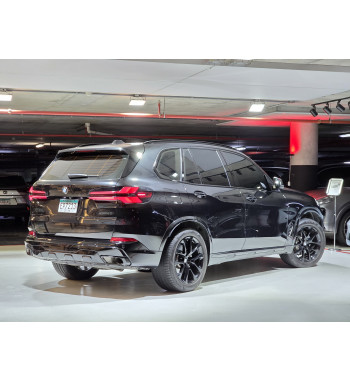 BMW X5 xDrive40i 2025